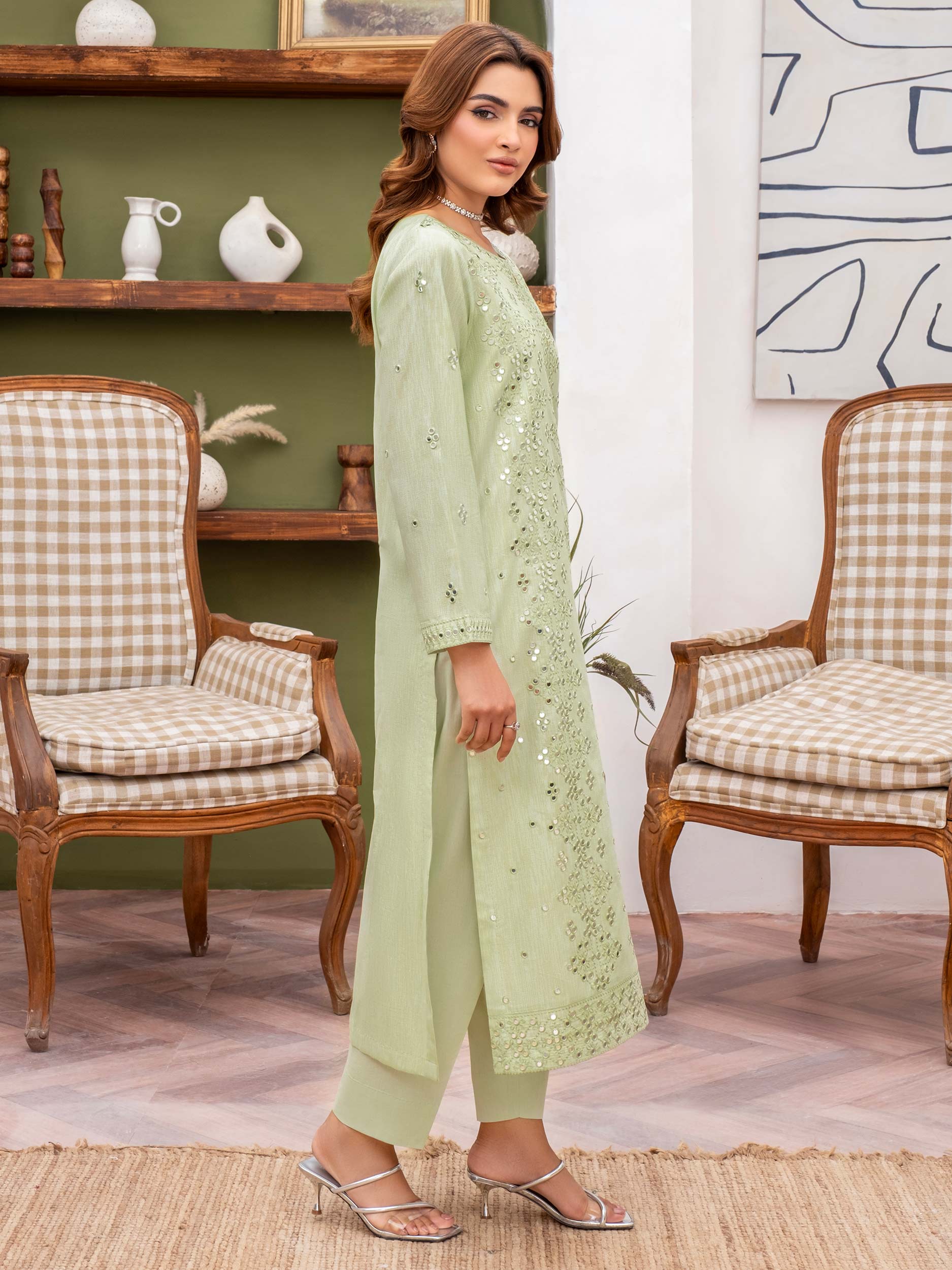 2 Piece Lawn Suit-Embroidered (Unstitched)