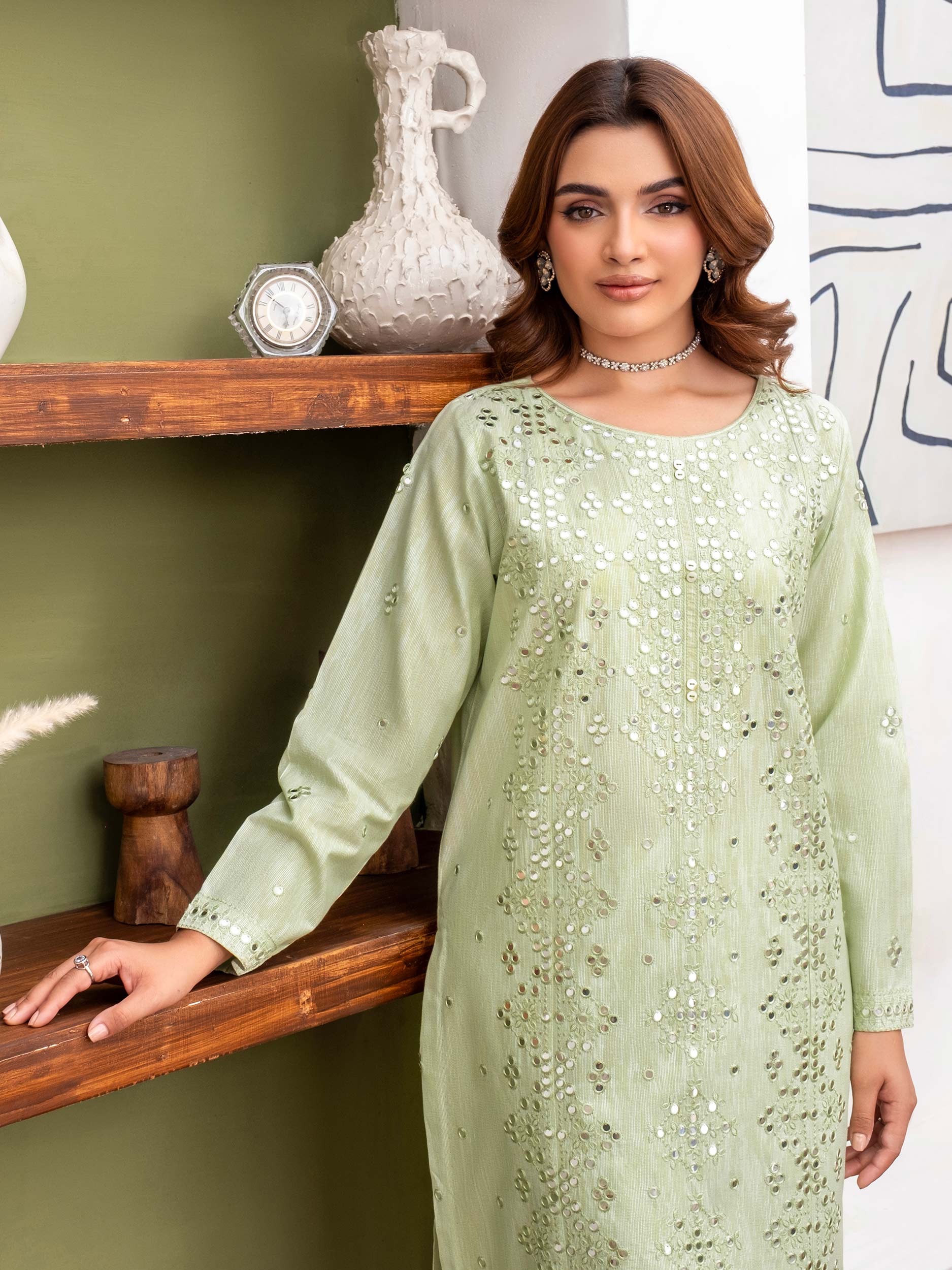2 Piece Lawn Suit-Embroidered (Unstitched)