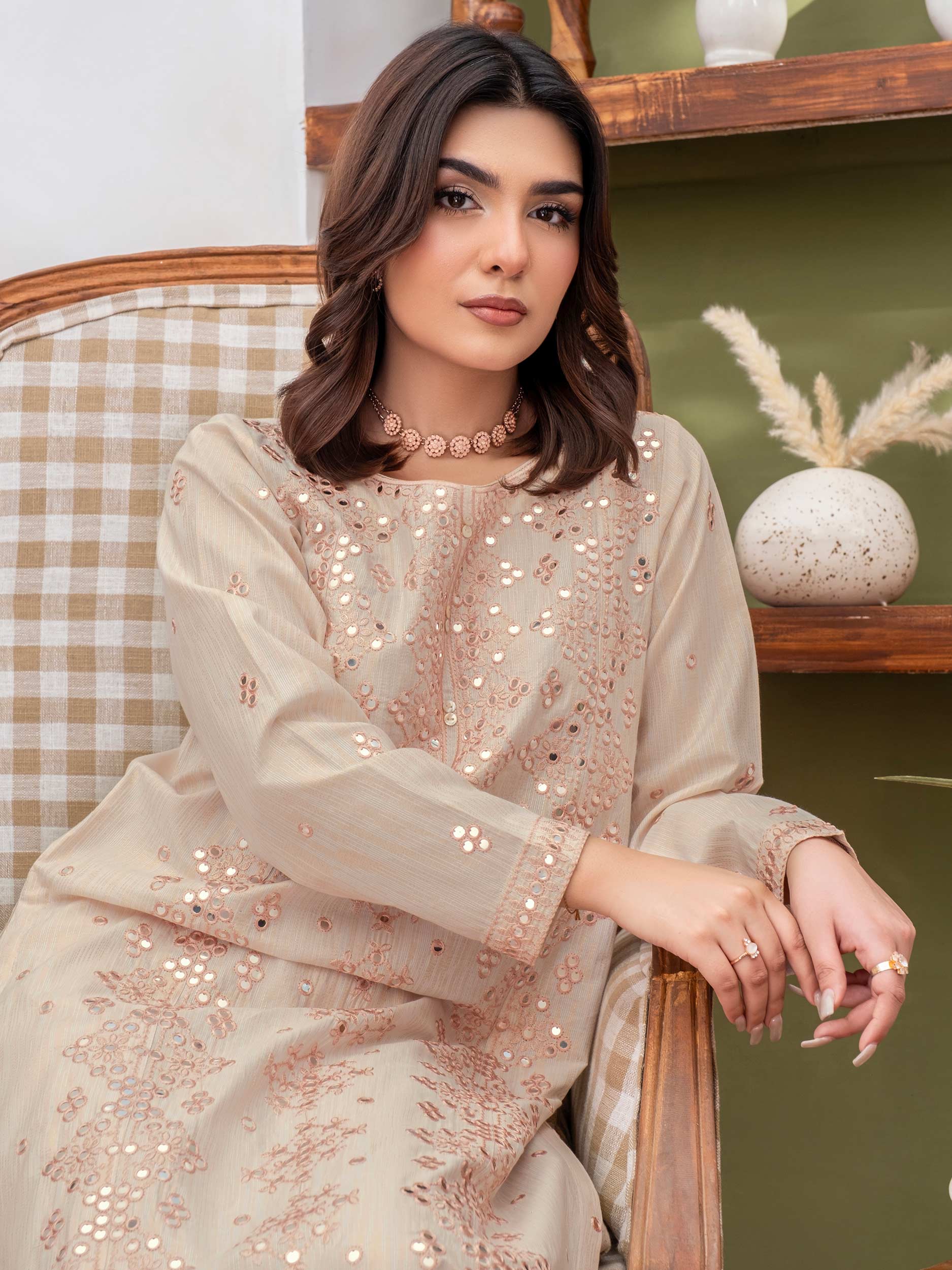2 Piece Lawn Suit-Embroidered (Unstitched)