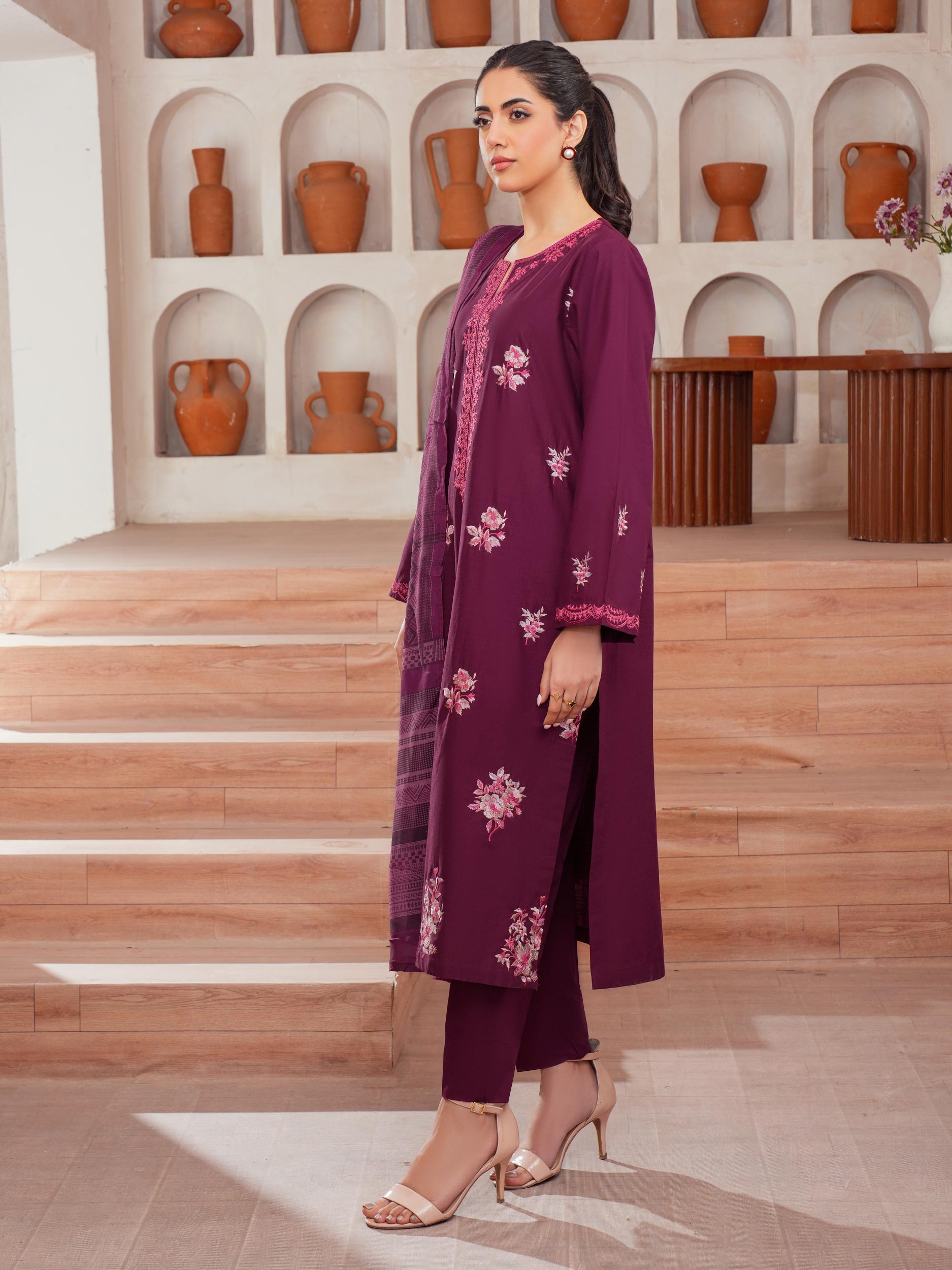 3 Piece Lawn Suit-Embroidered (Unstitched)