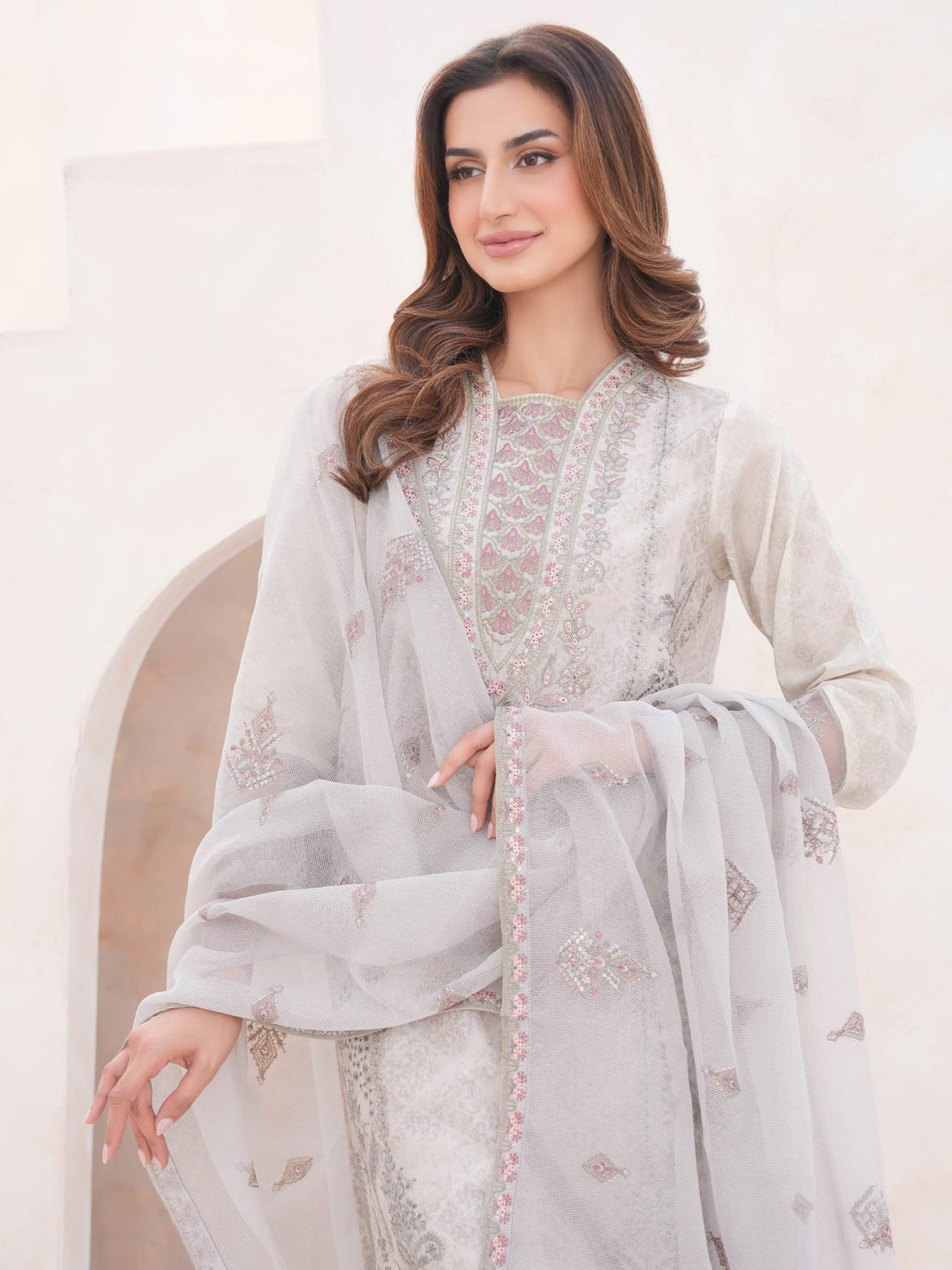 3 Piece Lawn Suit-Embroidered (Unstitched)
