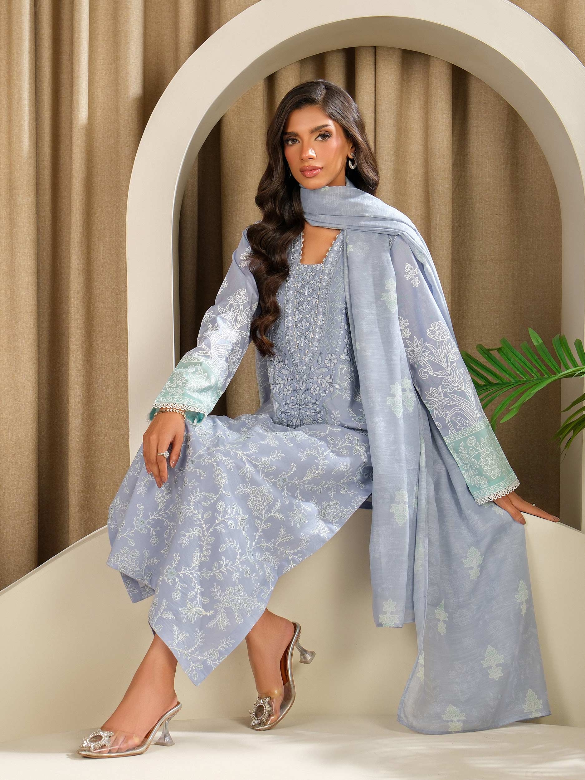 3 Piece Lawn Suit-Embroidered (Unstitched)