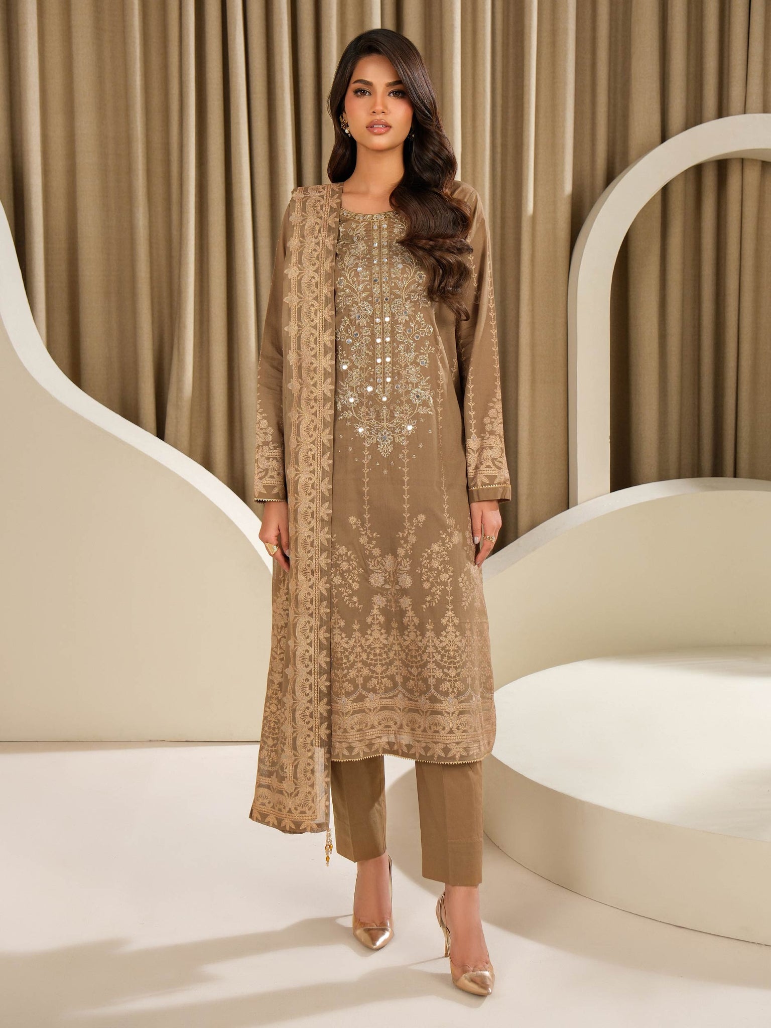 3 Piece Lawn Suit-Embroidered (Unstitched)