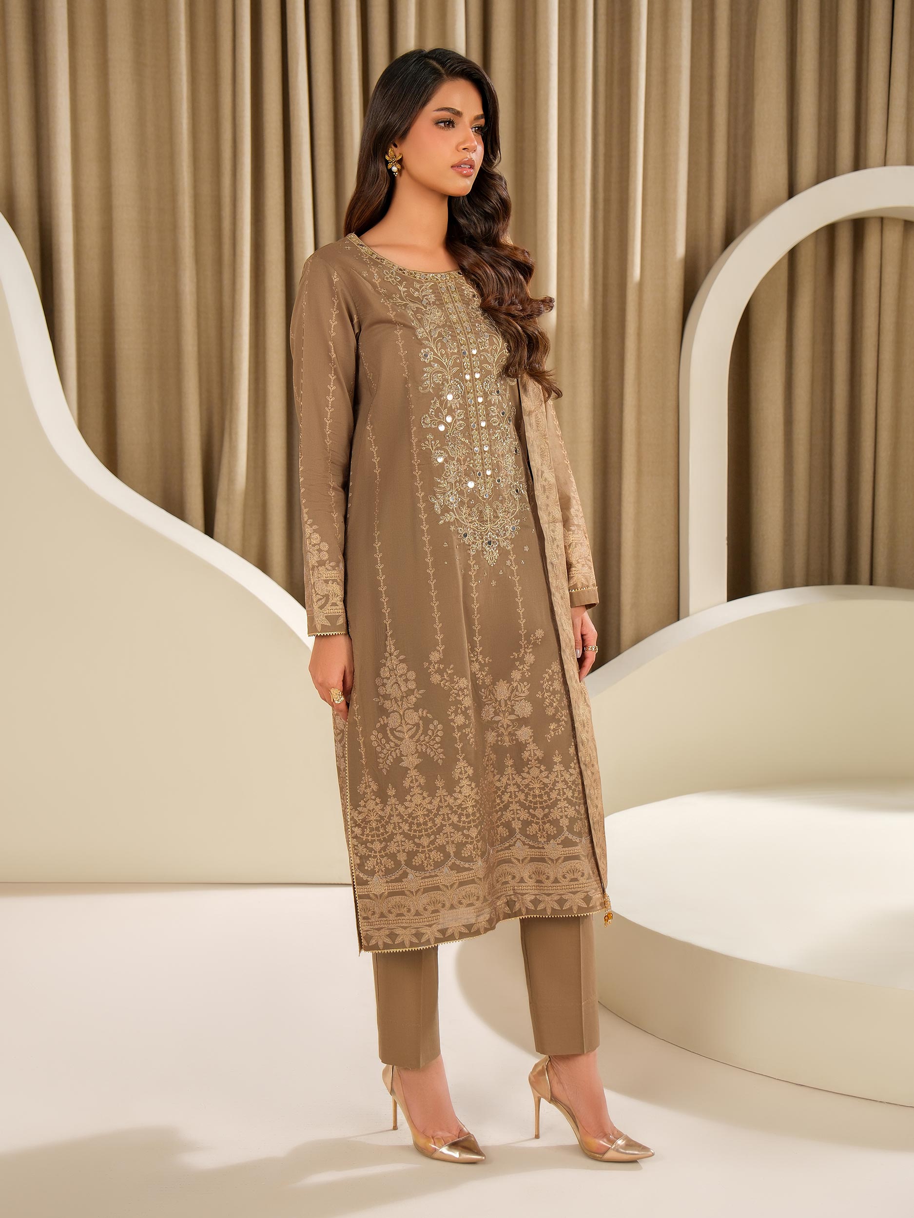 3 Piece Lawn Suit-Embroidered (Unstitched)