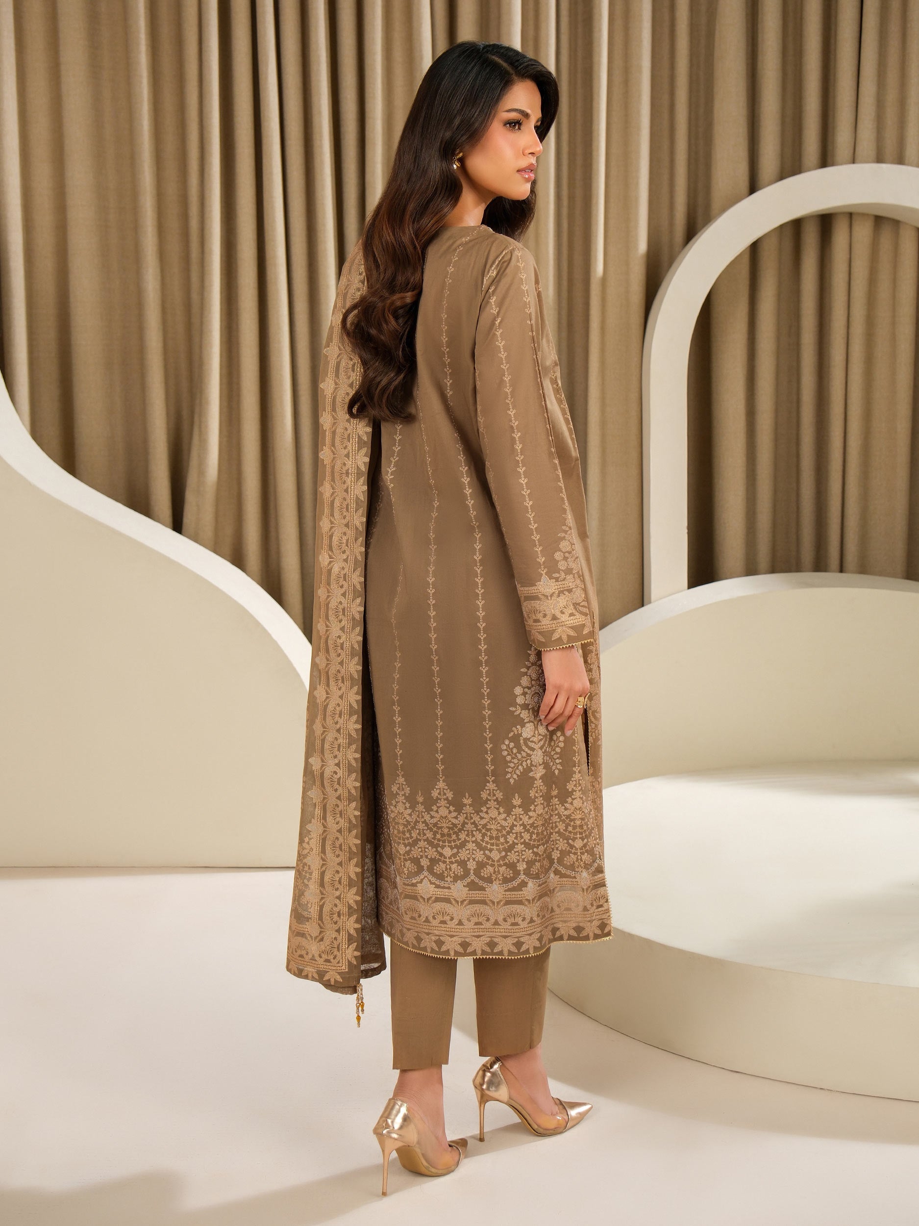 3 Piece Lawn Suit-Embroidered (Unstitched)