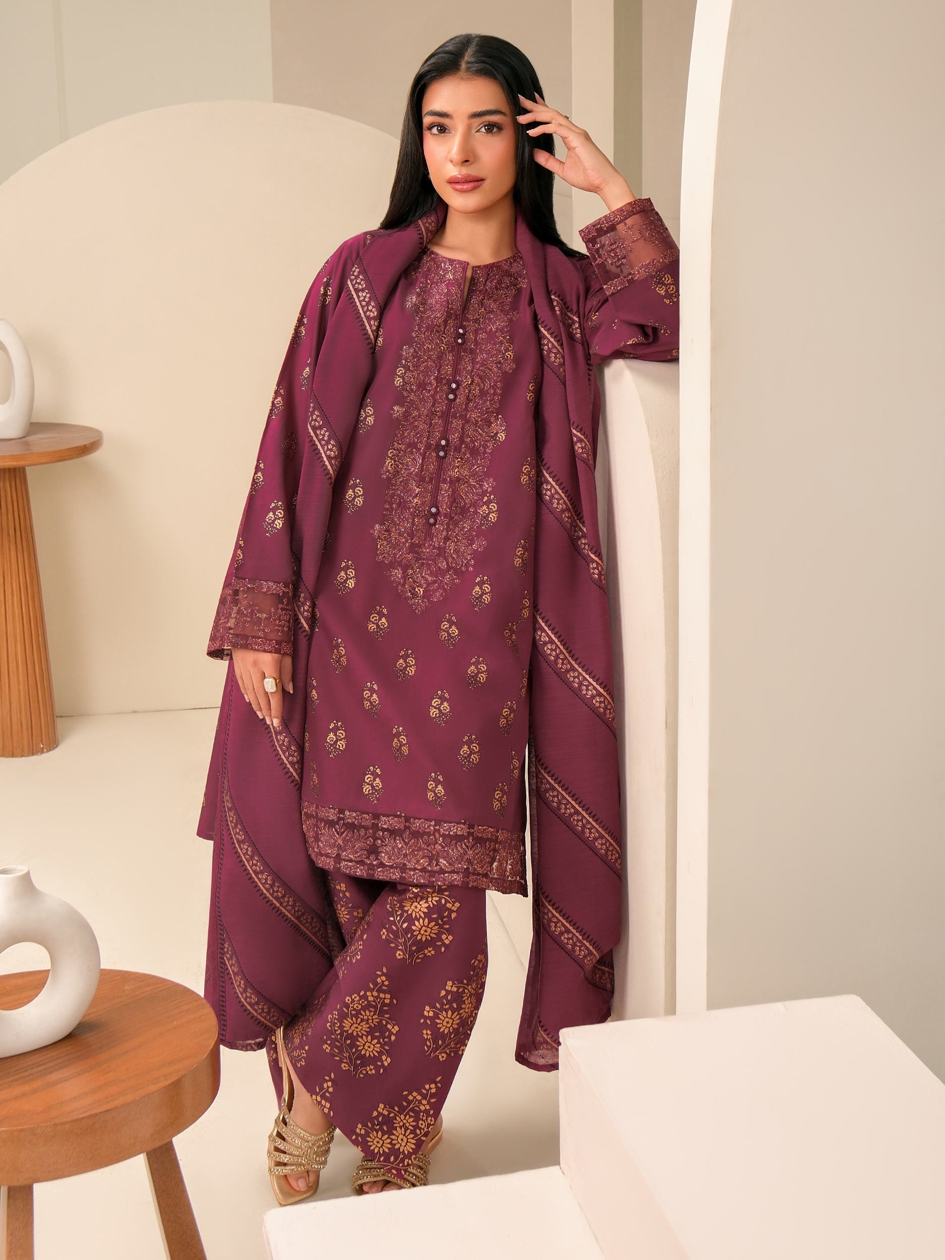 3 Piece Lawn Suit-Embroidered (Unstitched)