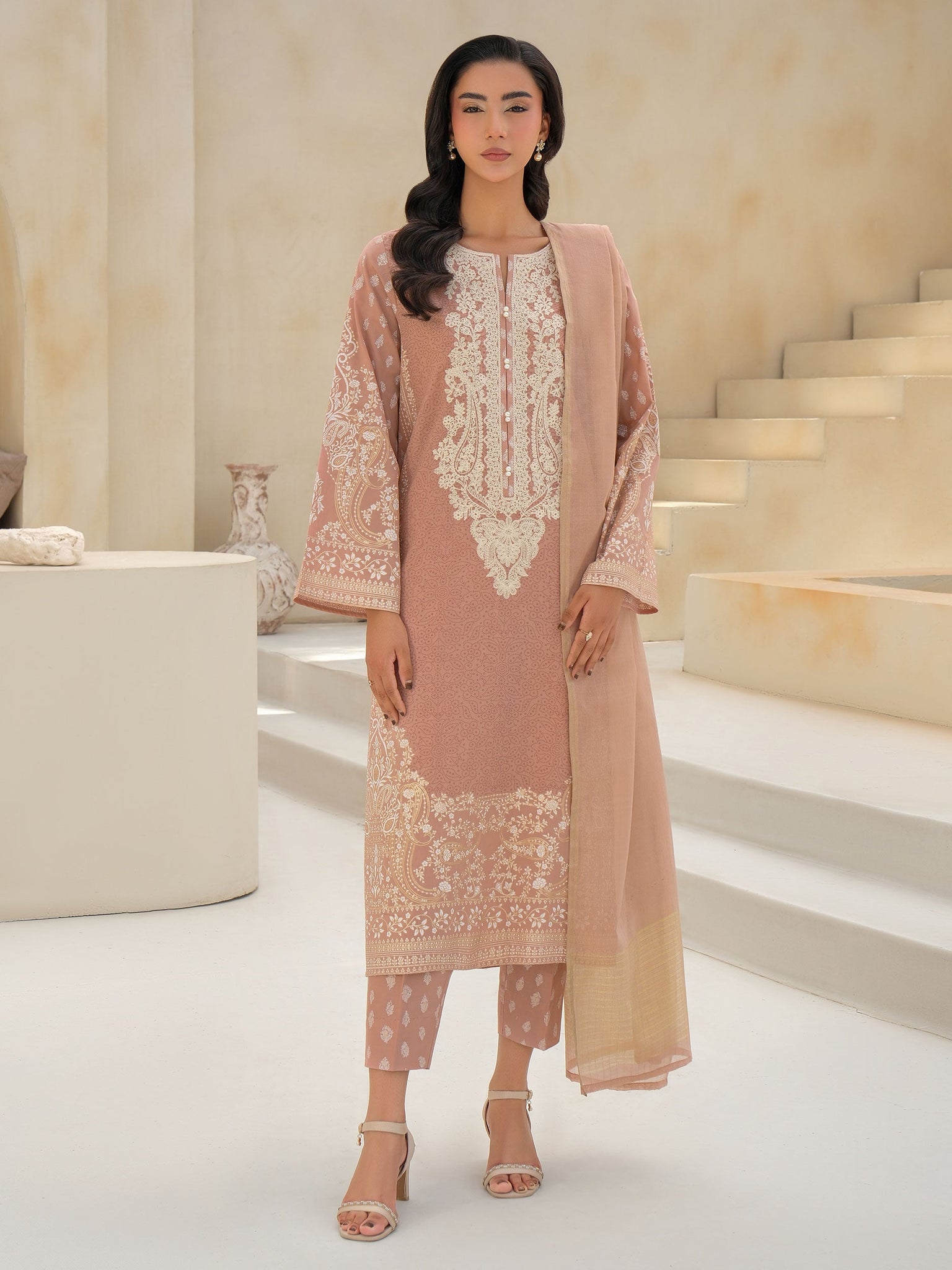3 Piece Lawn Suit-Embroidered (Unstitched)