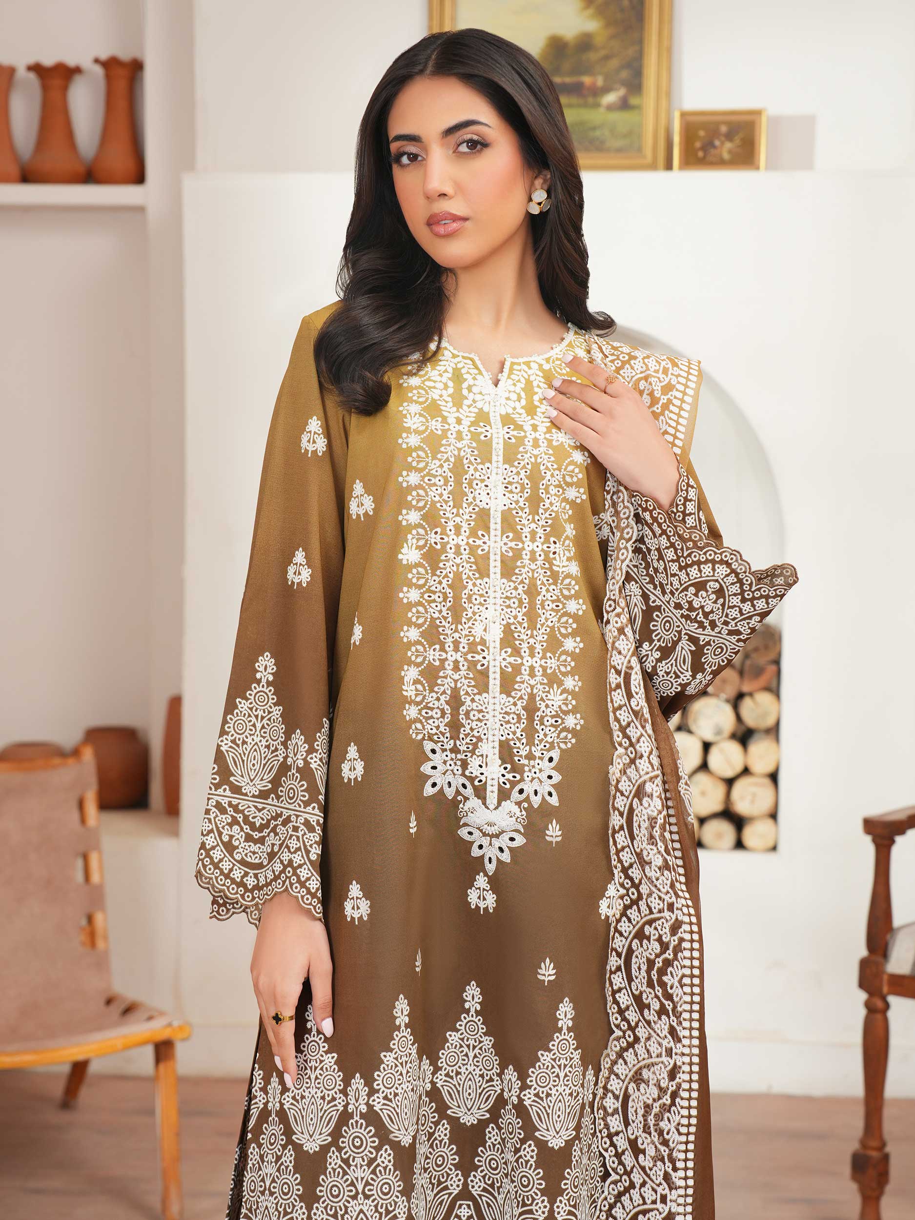 3 Piece Lawn Suit-Embroidered (Unstitched)