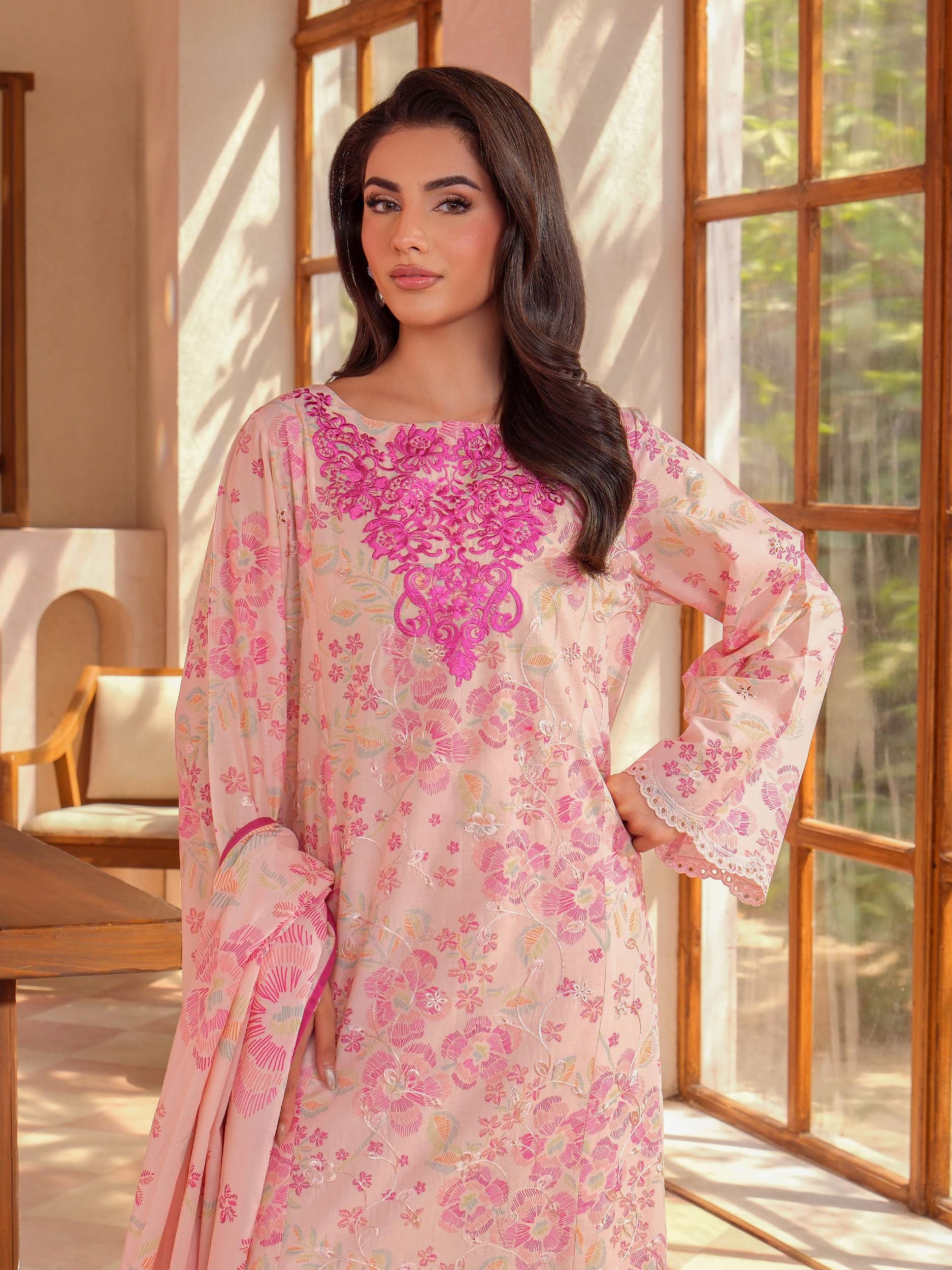3 Piece Lawn Suit-Embroidered (Unstitched)
