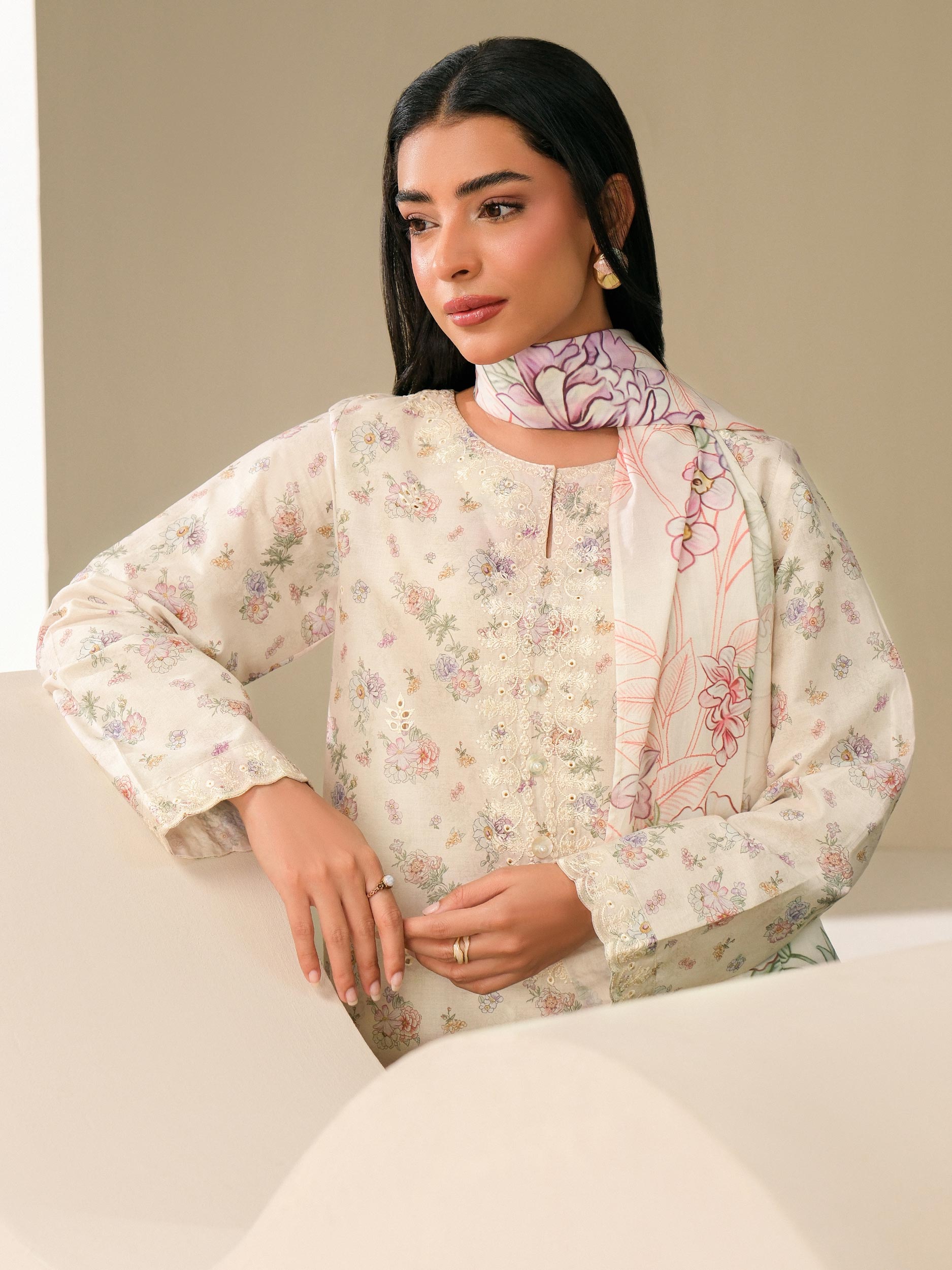 3 Piece Lawn Suit-Embroidered (Unstitched)