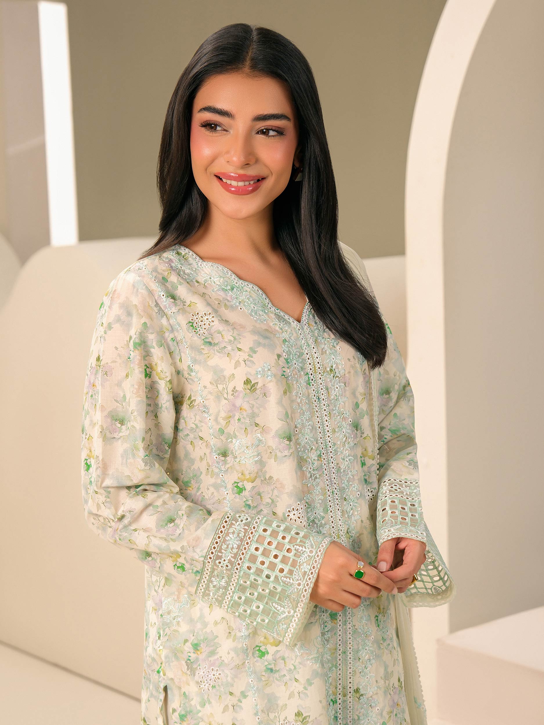 3 Piece Lawn Suit-Embroidered (Unstitched)