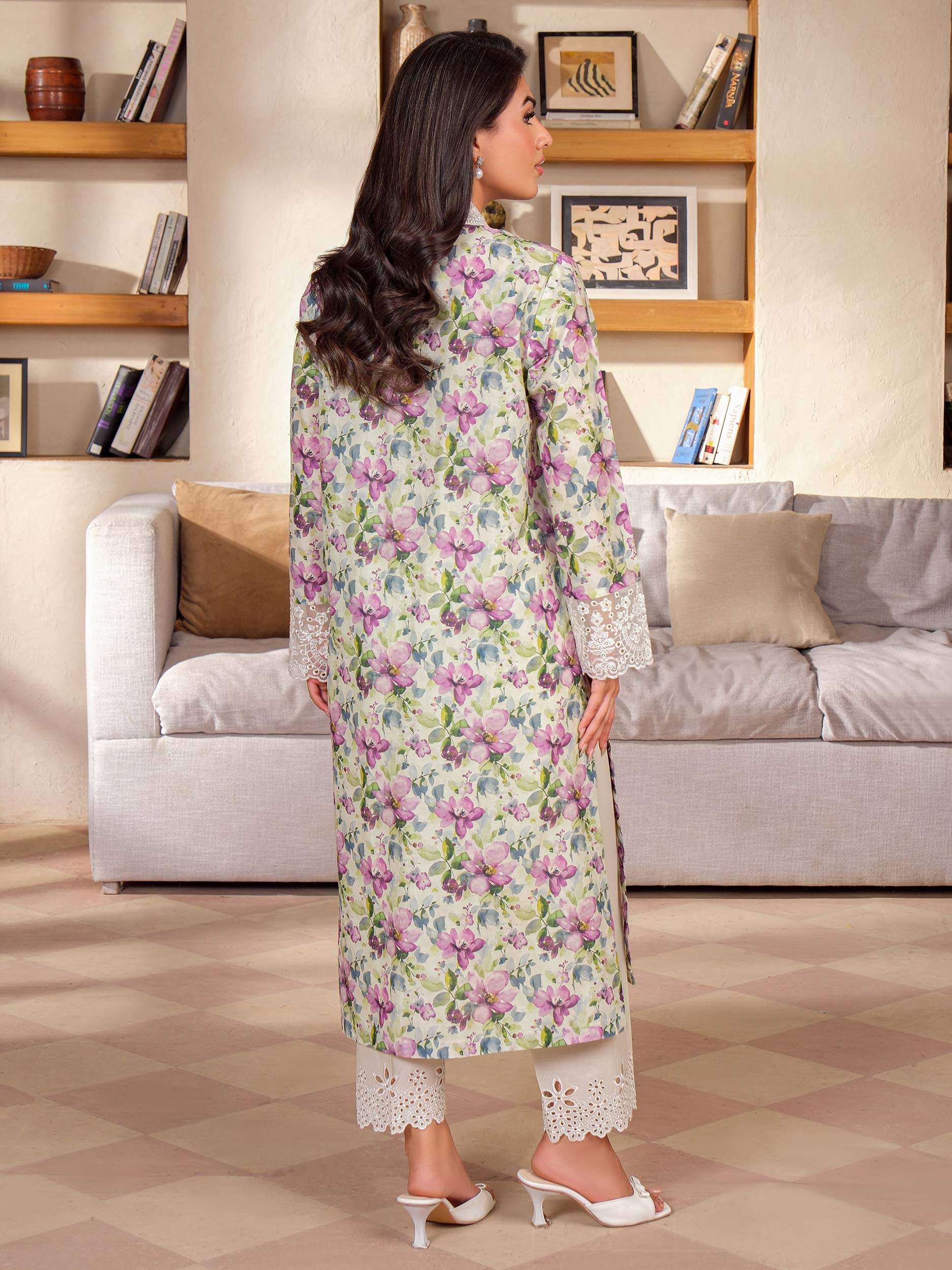 2 Piece Lawn Suit-Embroidered (Unstitched)