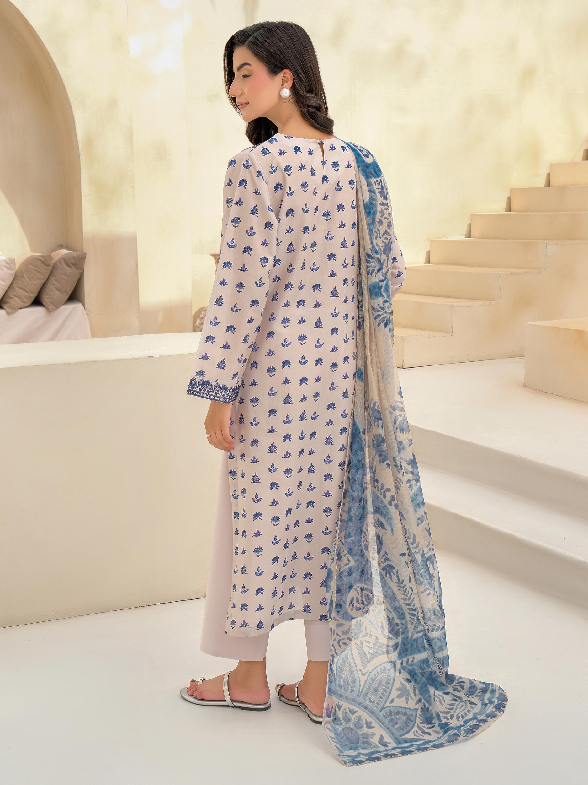 3 Piece Lawn Suit-Embroidered (Unstitched)
